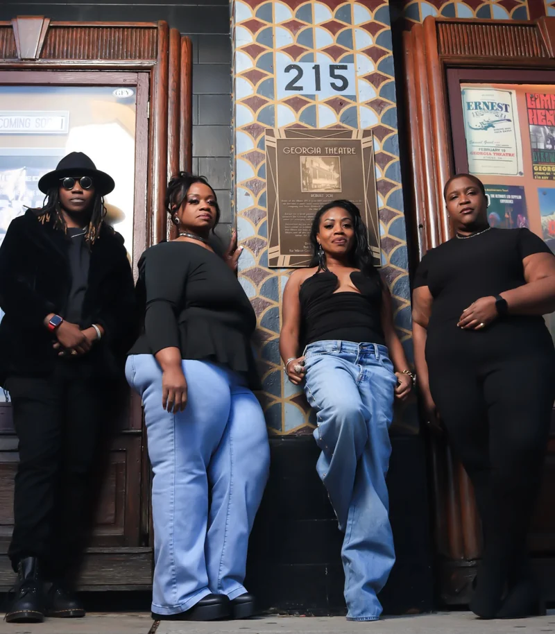 T I K I C A & The TLC Band